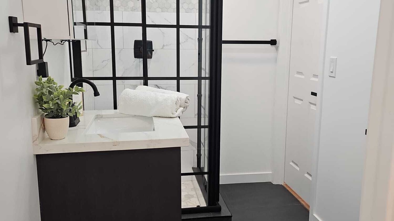 Photo of Bathroom in Gatewood