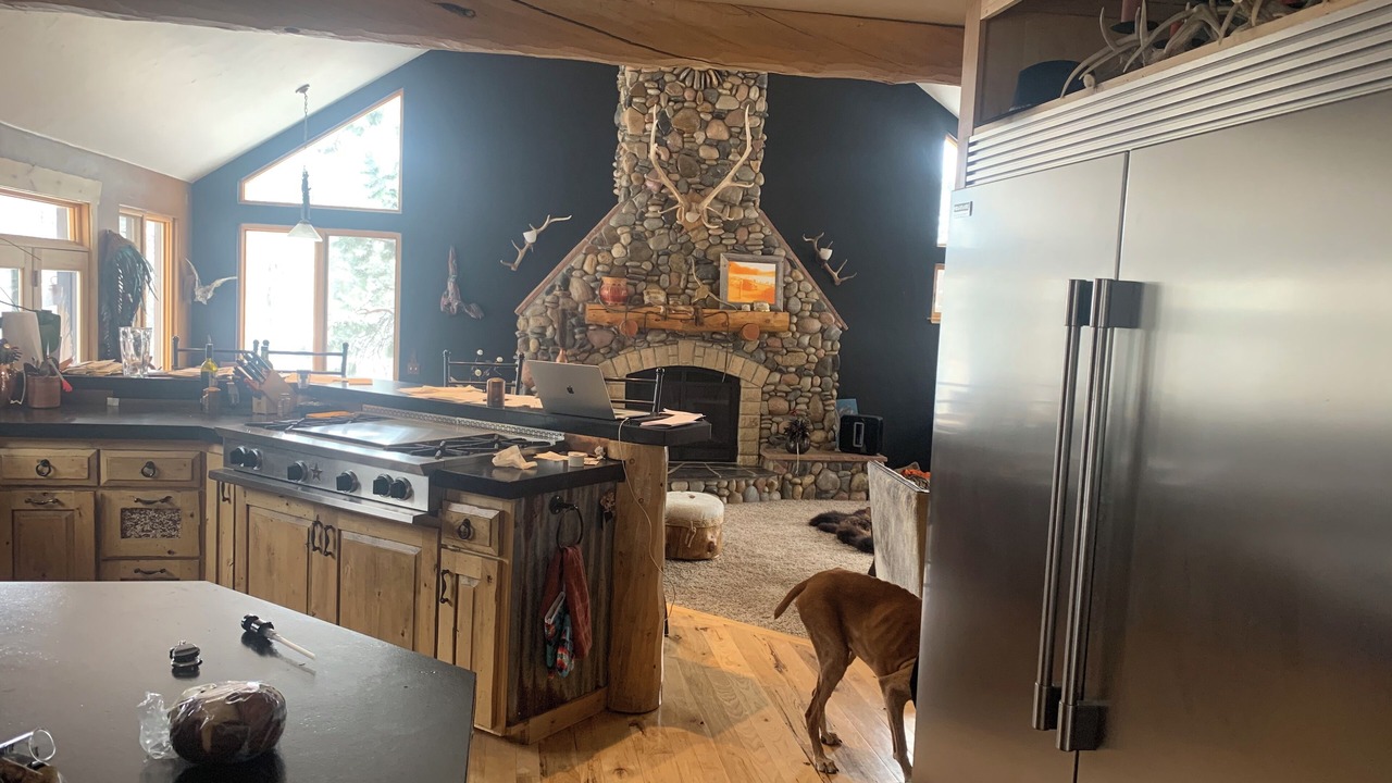 Photo of Kitchen in Evergreen Meadows