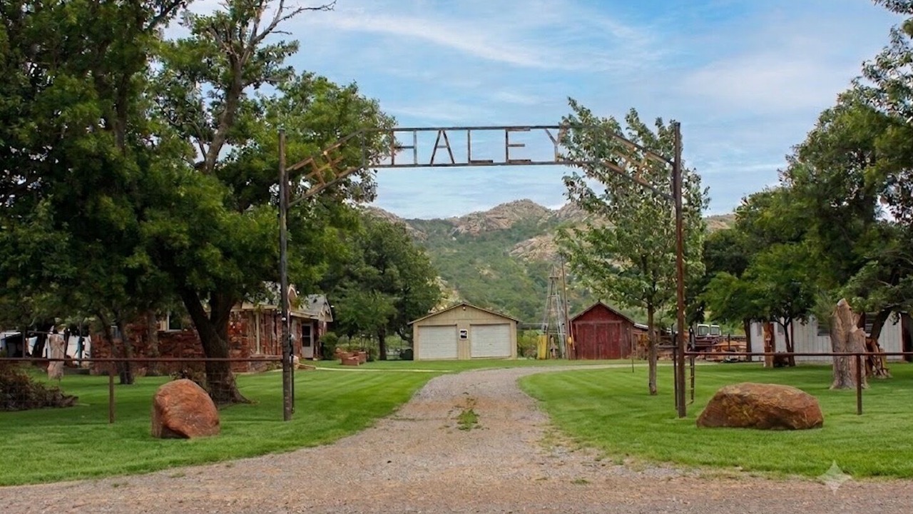Photo of Others in Kiowa County