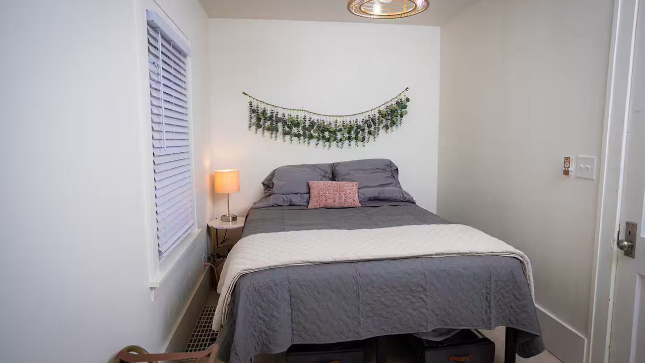 Photo of Bedroom in Lincoln
