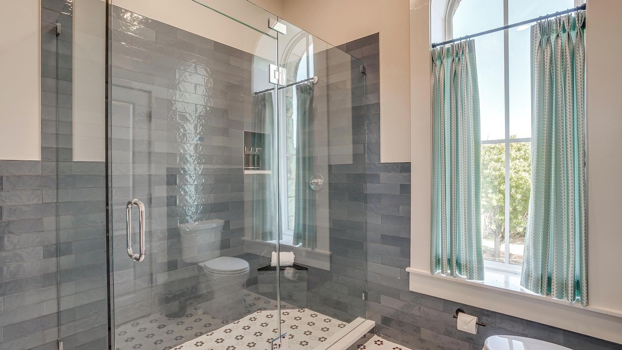 Photo of Bathroom in Granbury