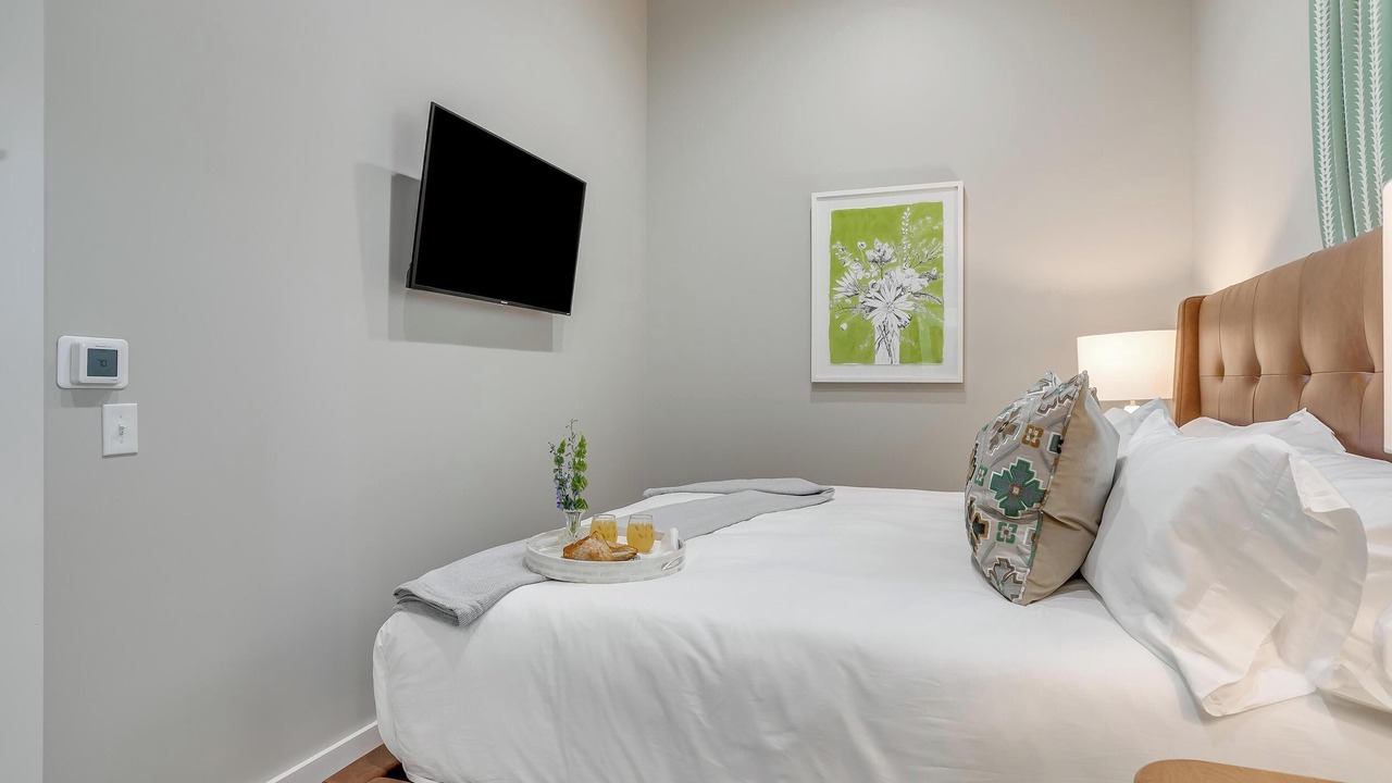 Photo of Bedroom in Granbury