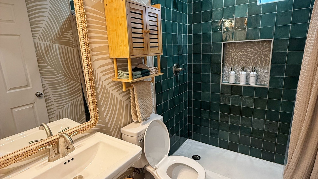 Photo of Bathroom in Glen Rose
