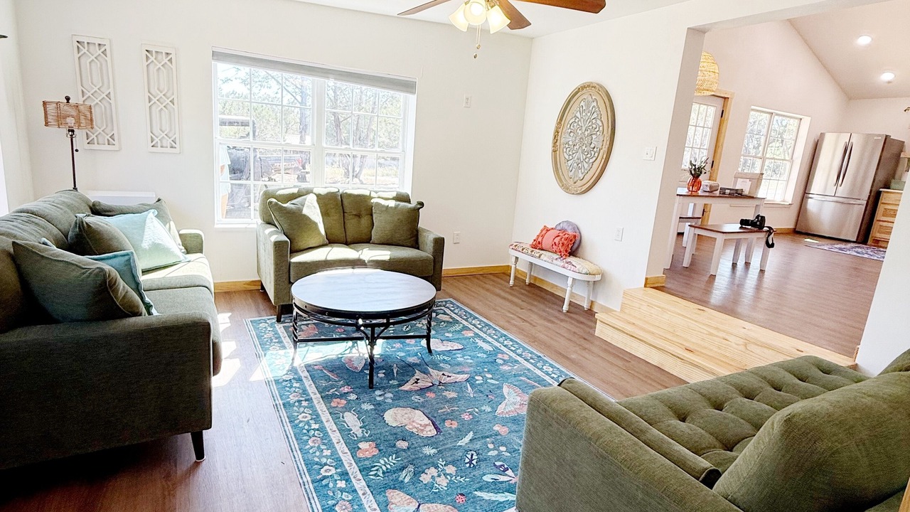 Photo of Livingroom in Glen Rose