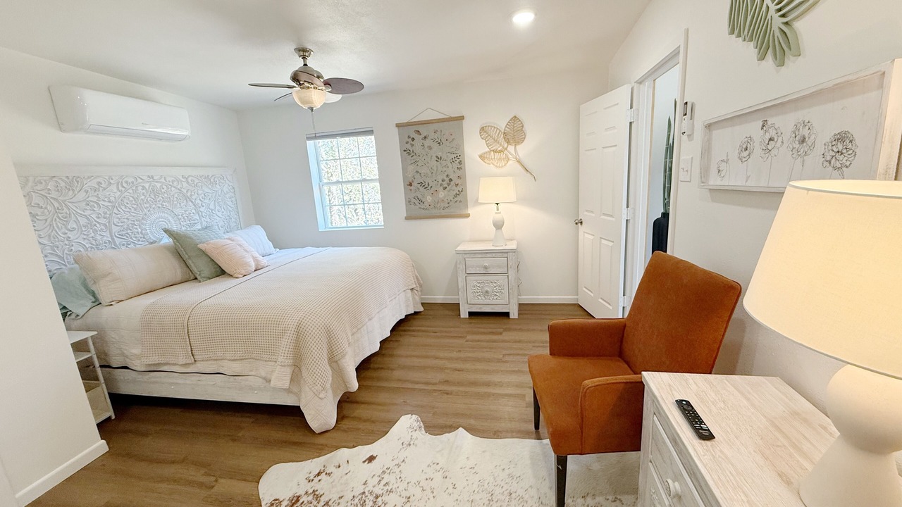 Photo of Bedroom in Glen Rose
