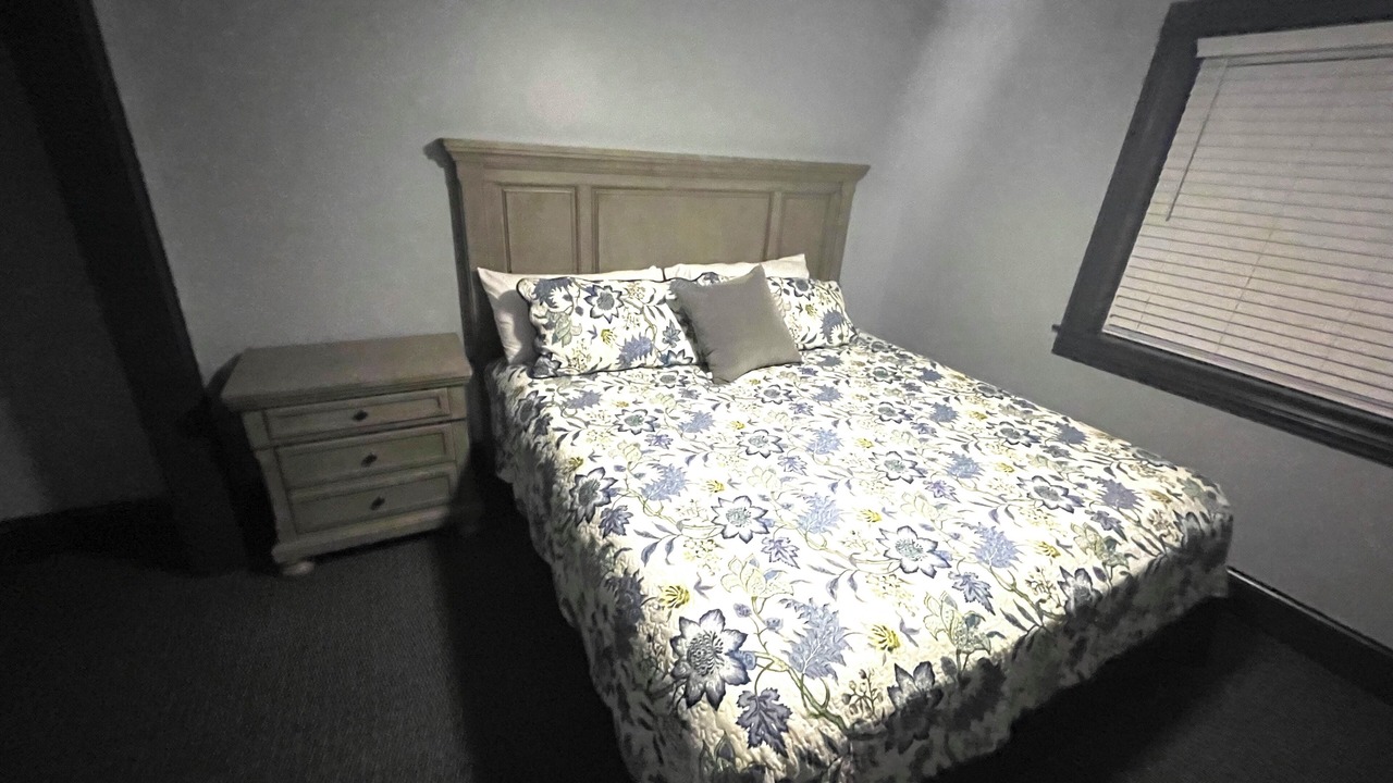 Photo of Bedroom in Nauvoo