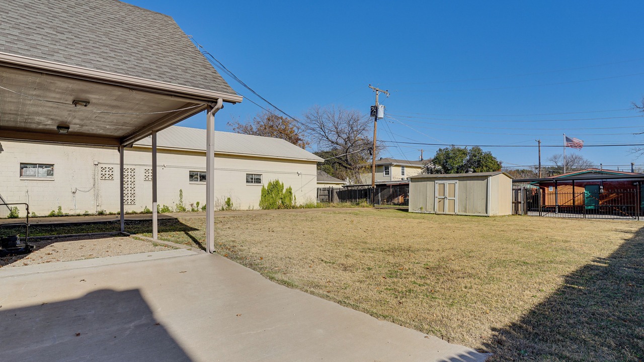 Photo of Outdoor in Handley