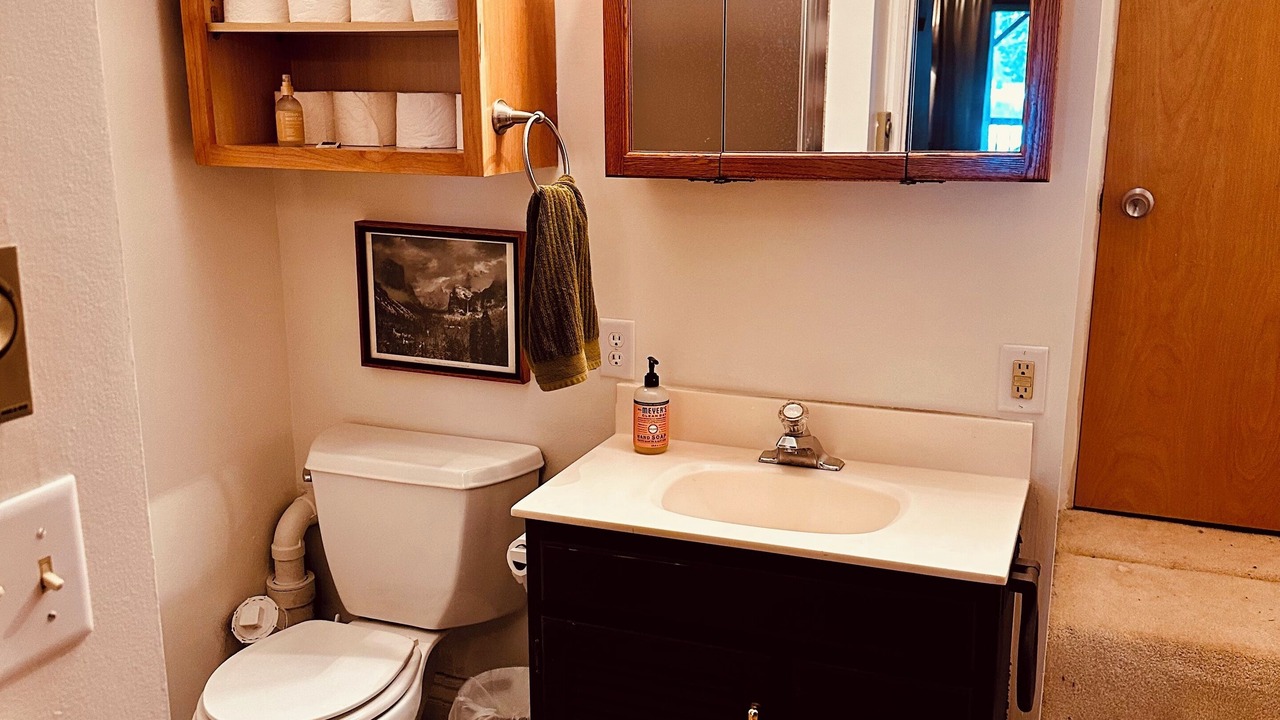 Photo of Bathroom in Cascade