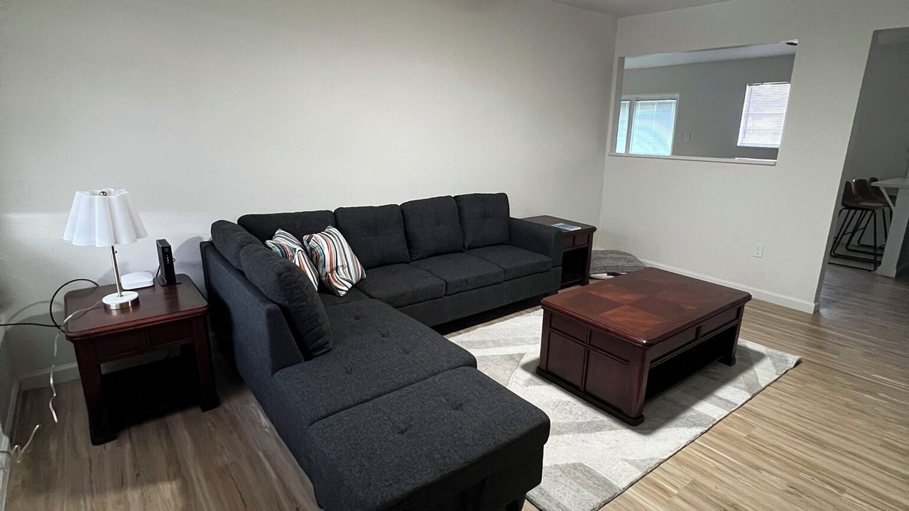 Photo of Livingroom in Lawton