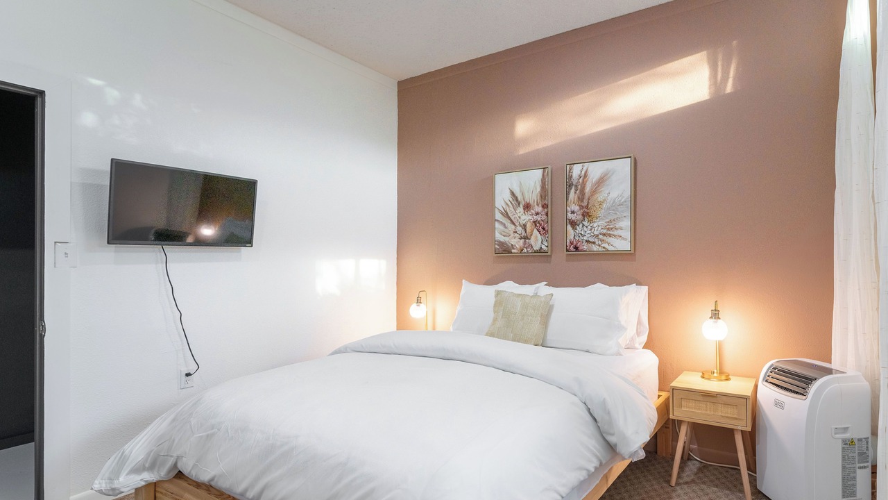 Photo of Bedroom in Halfway