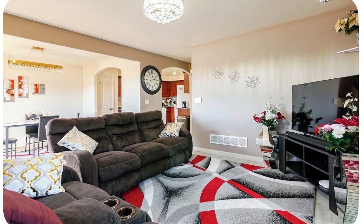 Photo of Livingroom in Cheyenne