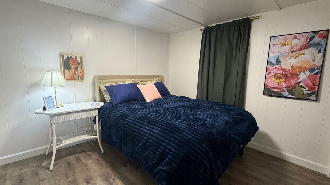 Photo of Bedroom in Gardner