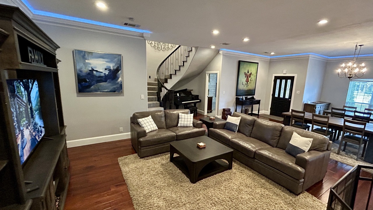 Photo of Livingroom in Lewisville