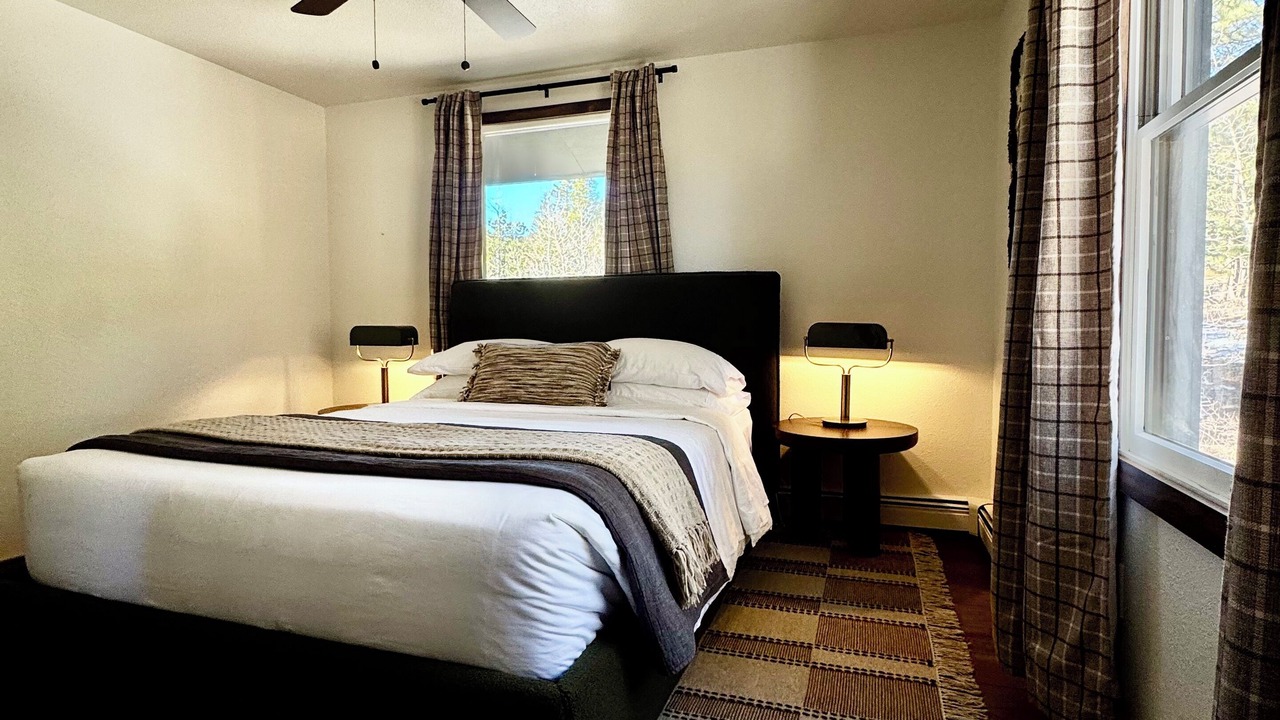 Photo of Bedroom in Black Hawk