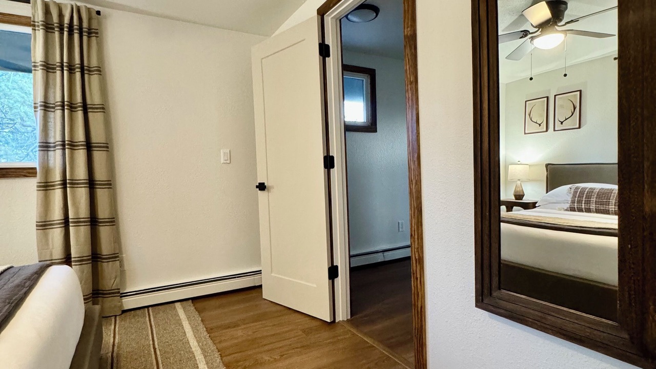 Photo of Bedroom in Black Hawk