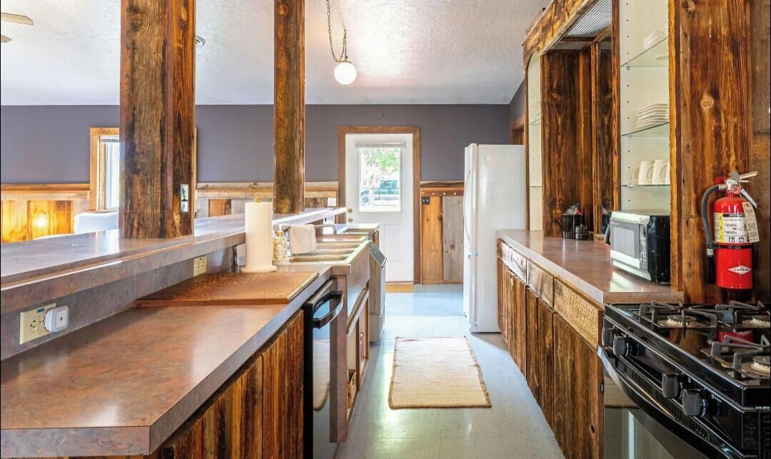Photo of Kitchen in Halfway