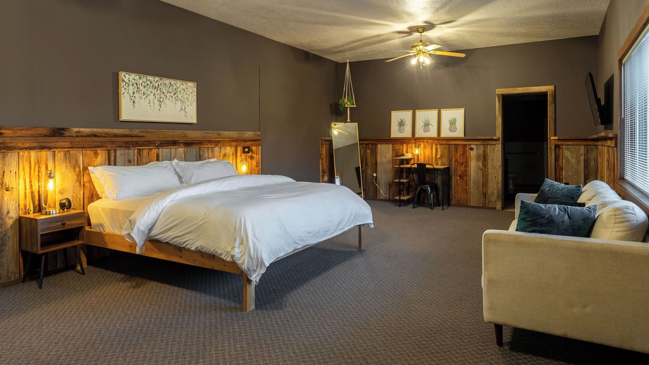Photo of Bedroom in Halfway