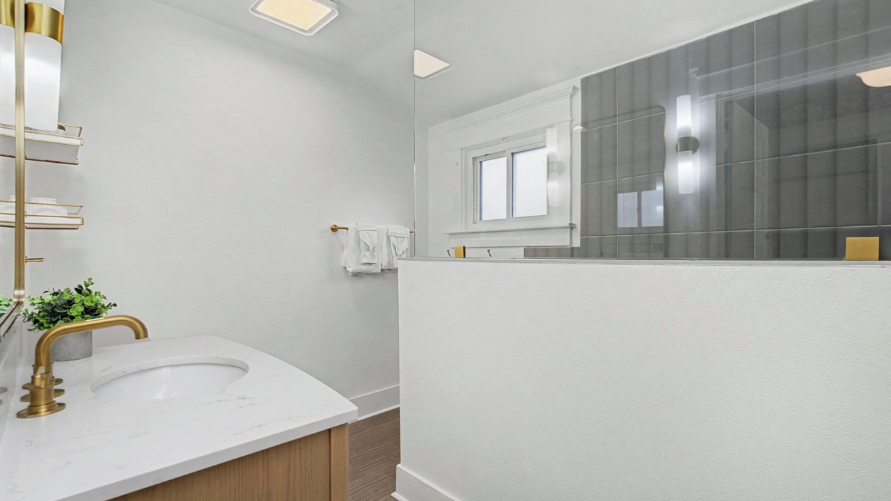 Photo of Bathroom in University North