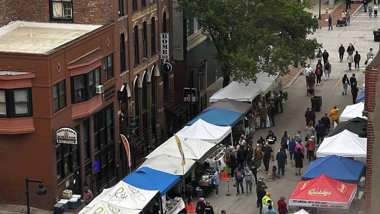 Photo of Others in Downtown Des Moines
