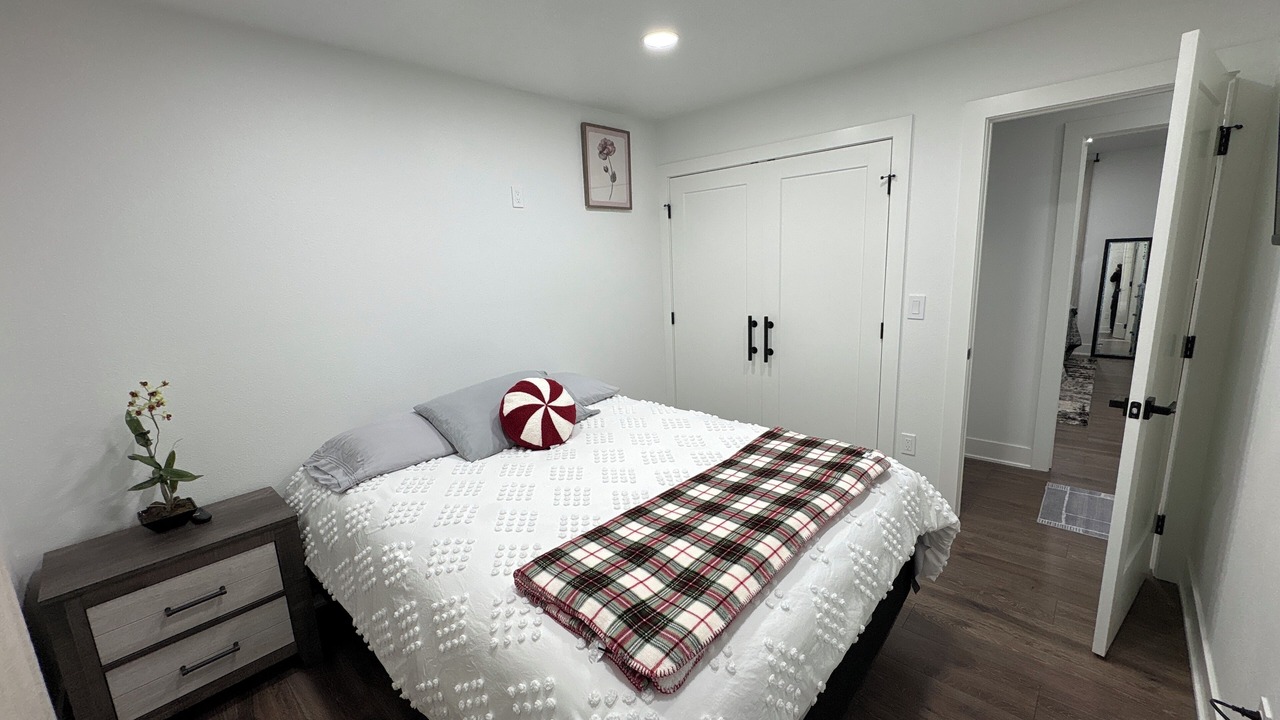 Photo of Bedroom in Des Moines