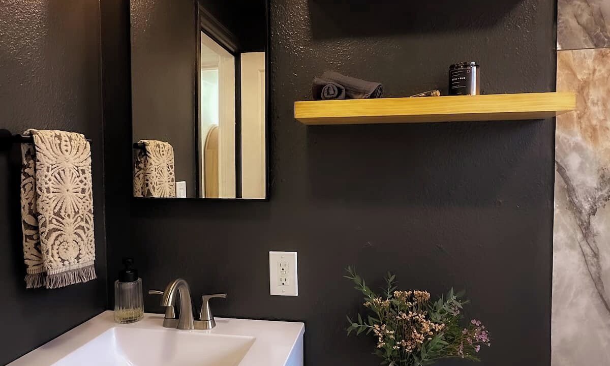 Photo of Bathroom in Fairmount Park