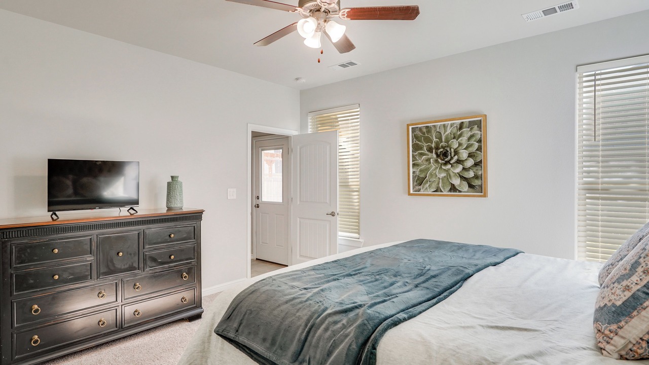 Photo of Bedroom in Midland