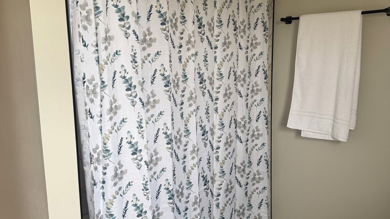 Photo of Bathroom in Clovis