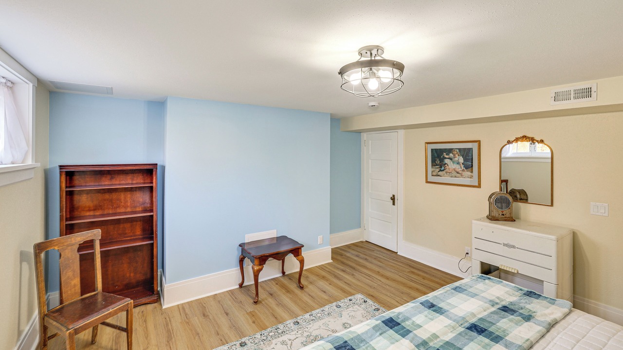 Photo of Bedroom in Pendleton