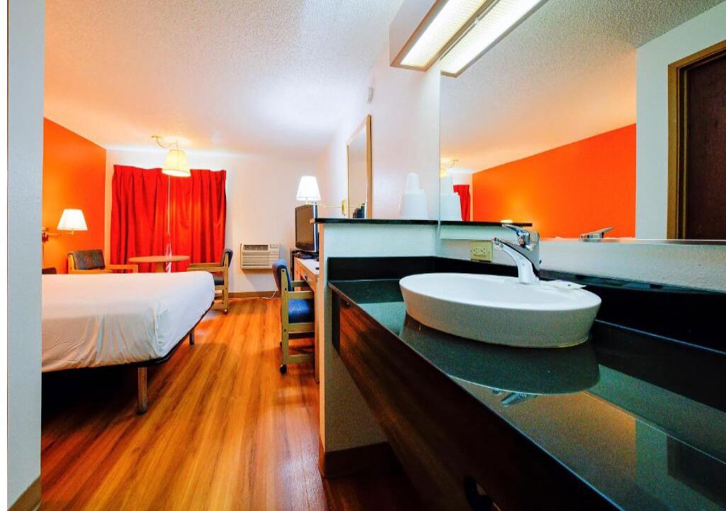 Photo of Bedroom in Hermiston