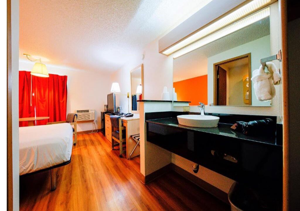 Photo of Bedroom in Hermiston