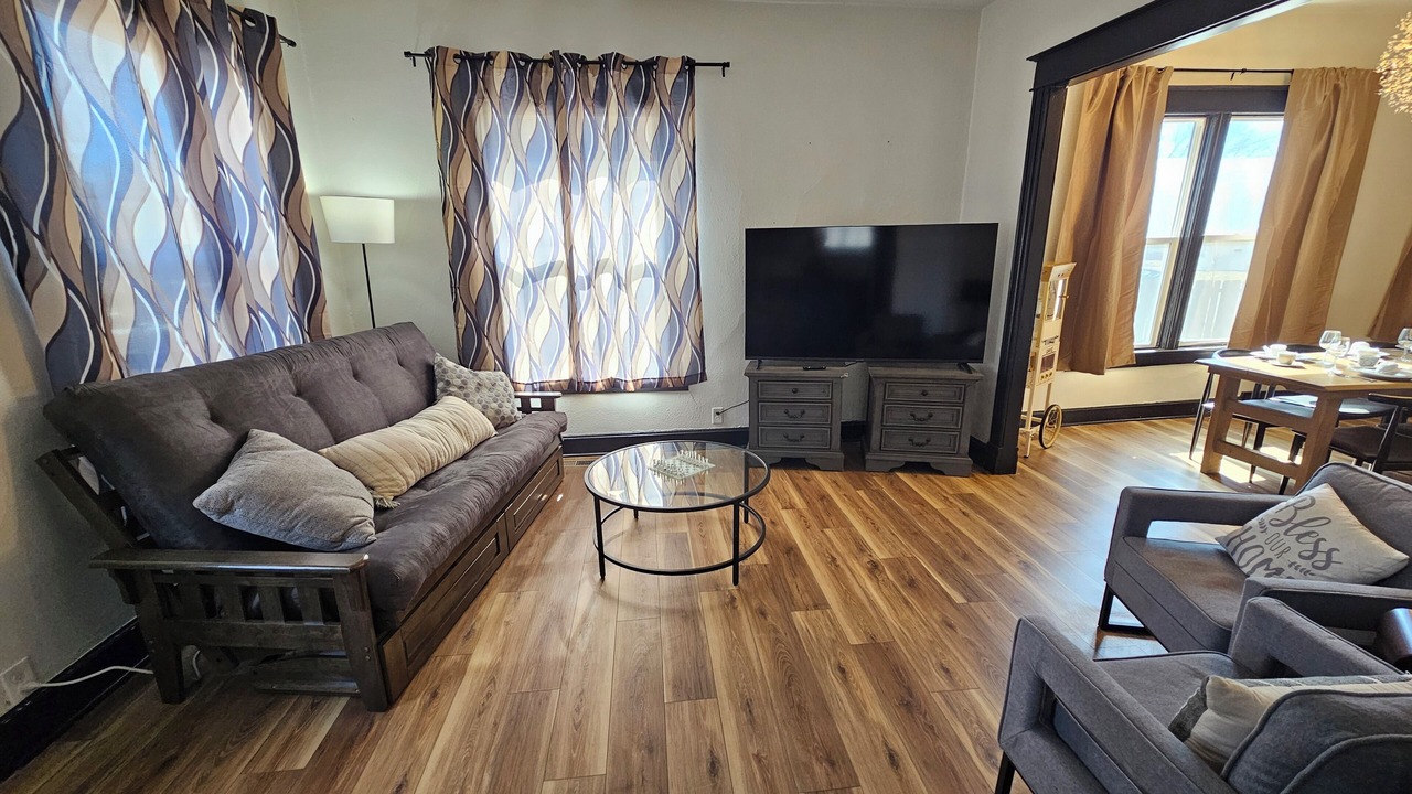 Photo of Livingroom in Des Moines
