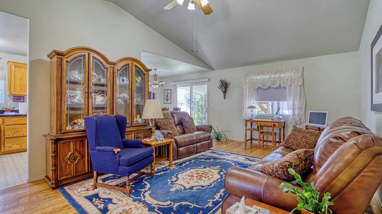 Photo of Livingroom in Weiser
