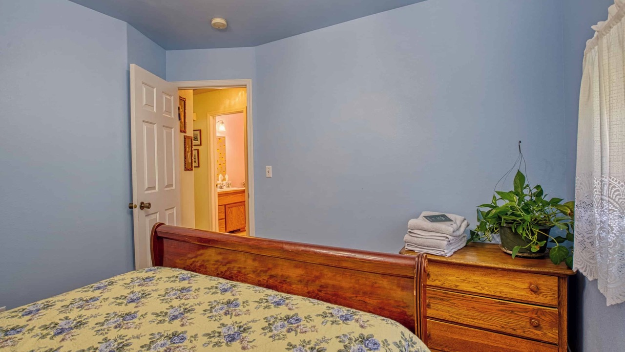 Photo of Bedroom in Weiser