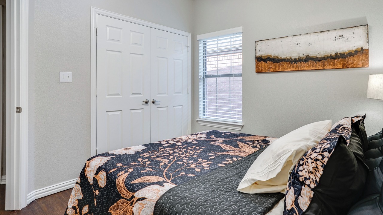 Photo of Bedroom in Weatherford