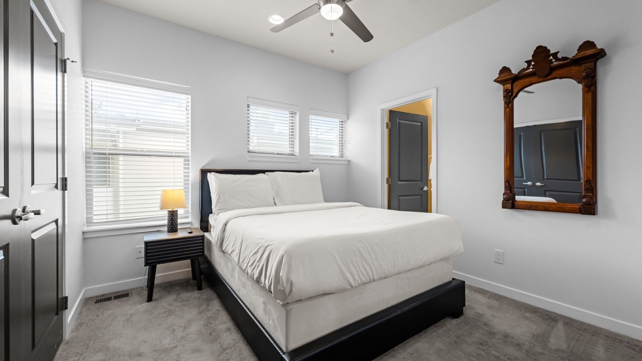 Photo of Bedroom in City Park West