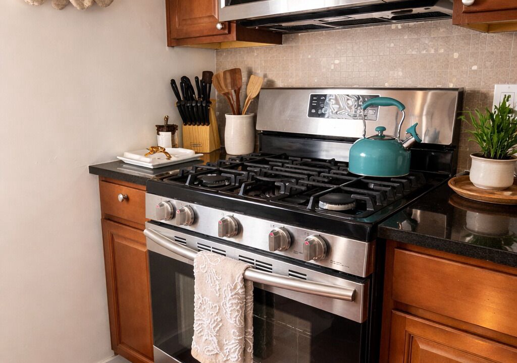 Photo of Kitchen in Snow Heights