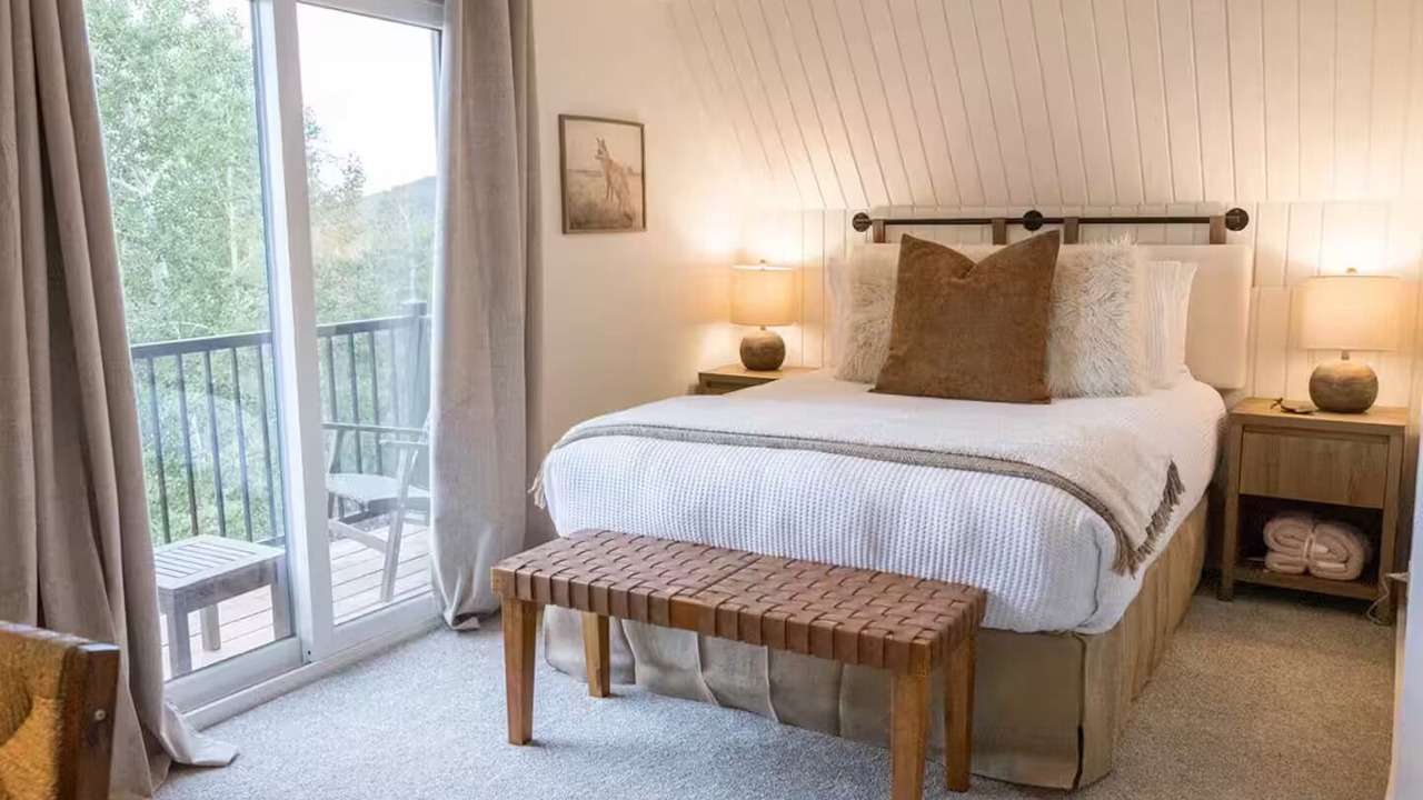 Photo of Bedroom in Evergreen