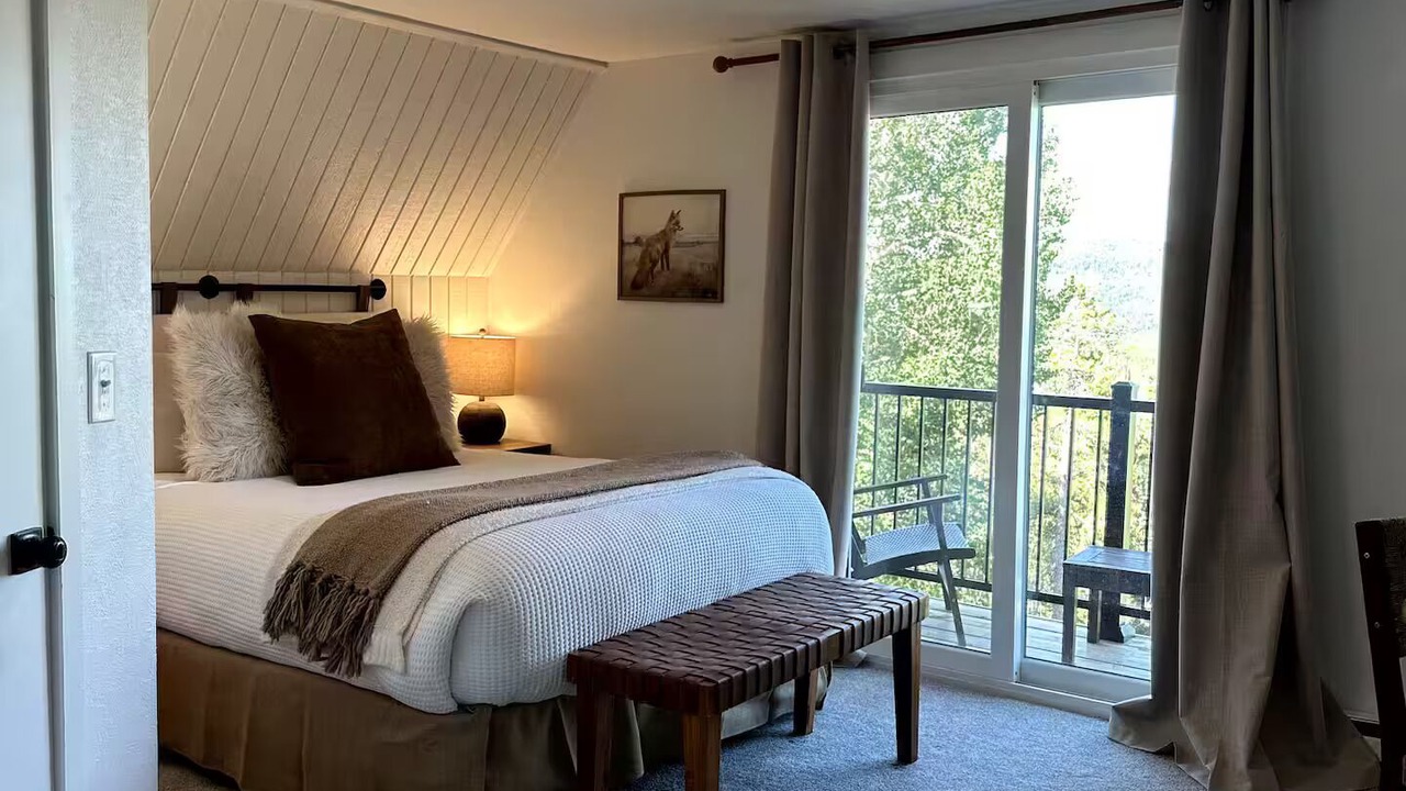Photo of Bedroom in Evergreen