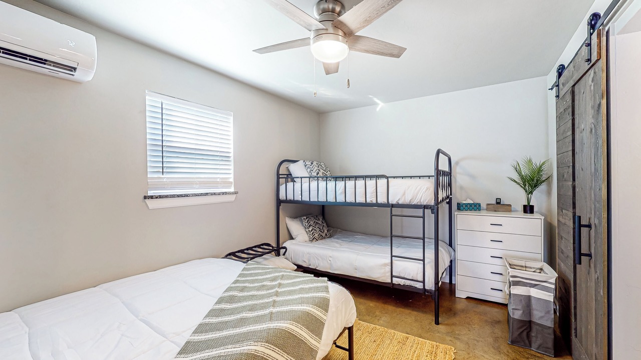 Photo of Bedroom in Eufaula