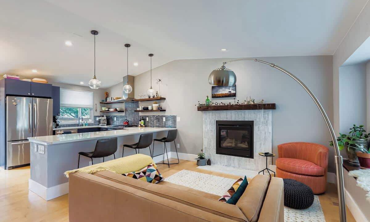Photo of Livingroom in Louisville