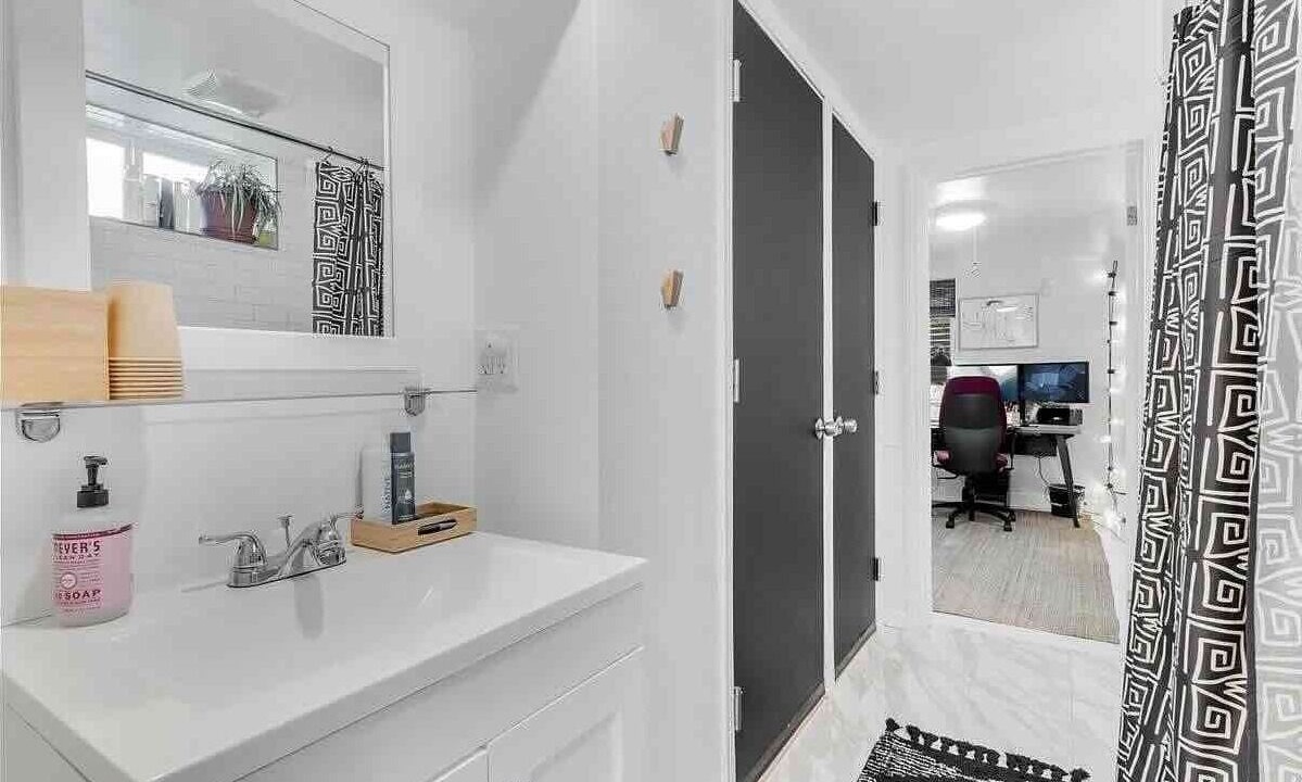 Photo of Bathroom in Sloan Lake