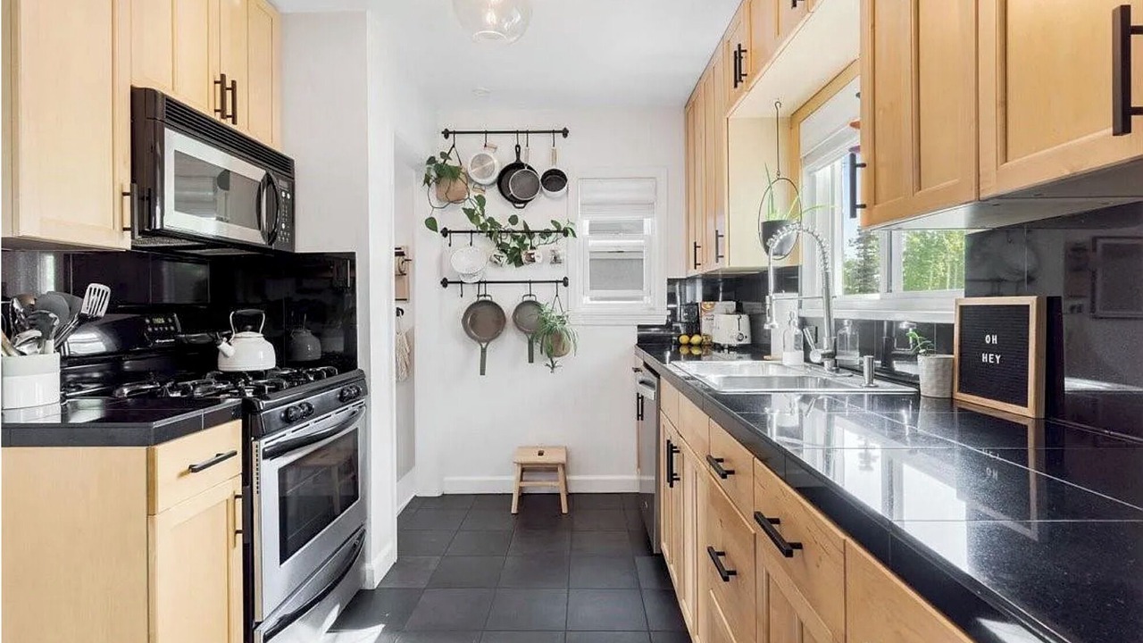 Photo of Kitchen in Sloan Lake