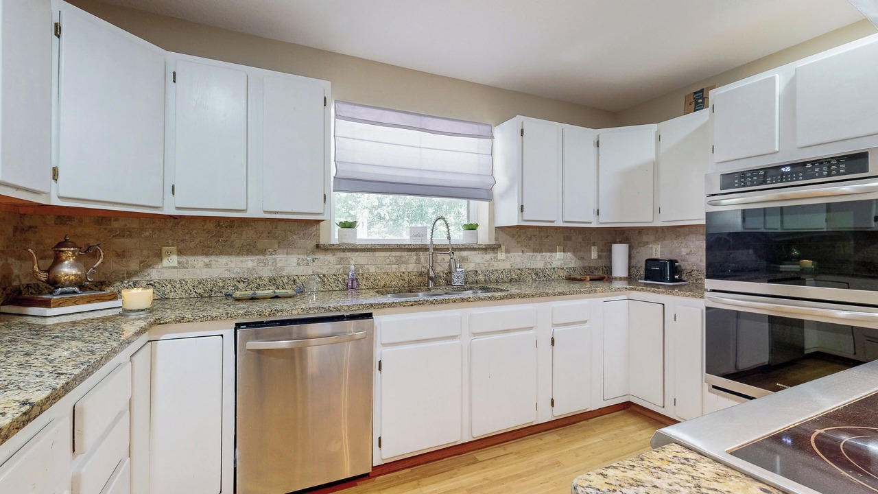 Photo of Kitchen in Hoyt