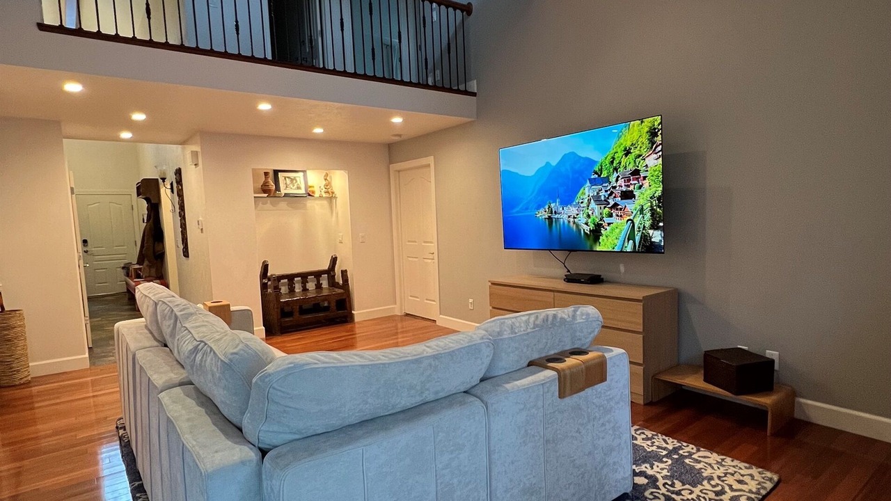 Photo of Livingroom in Englewood