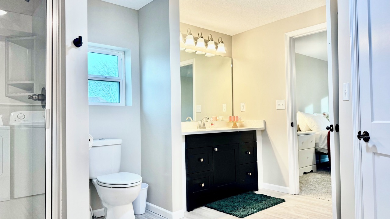 Photo of Bathroom in Oskaloosa