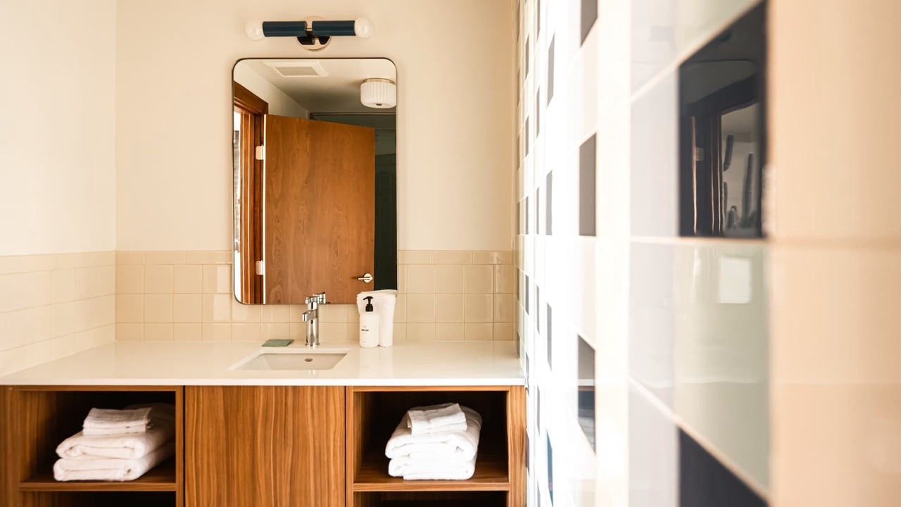 Photo of Bathroom in Hale