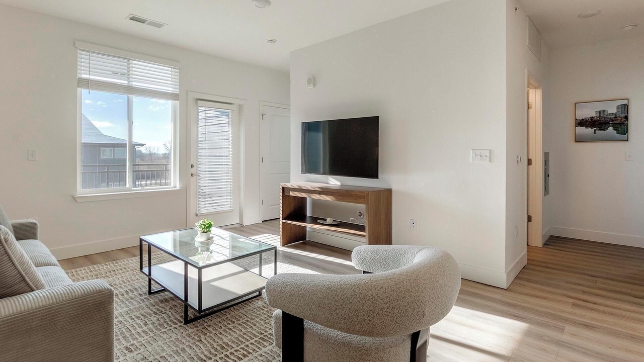 Photo of Livingroom in Firestone