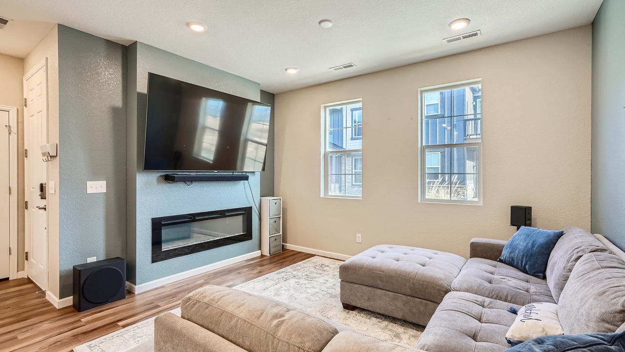 Photo of Livingroom in Erie