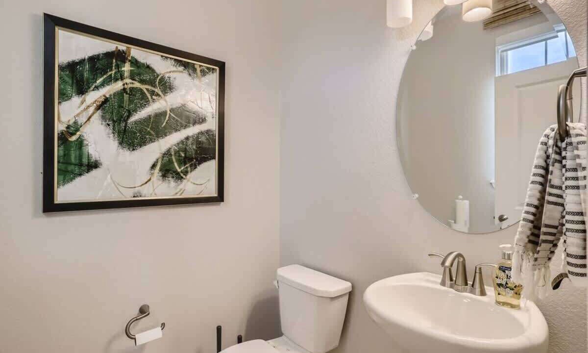 Photo of Bathroom in Arvada