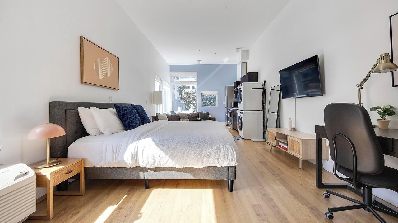 Photo of Bedroom in Cherry Creek